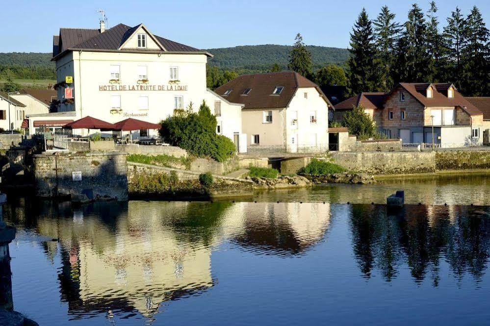 Отель La Truite De La Loue Quingey Экстерьер фото